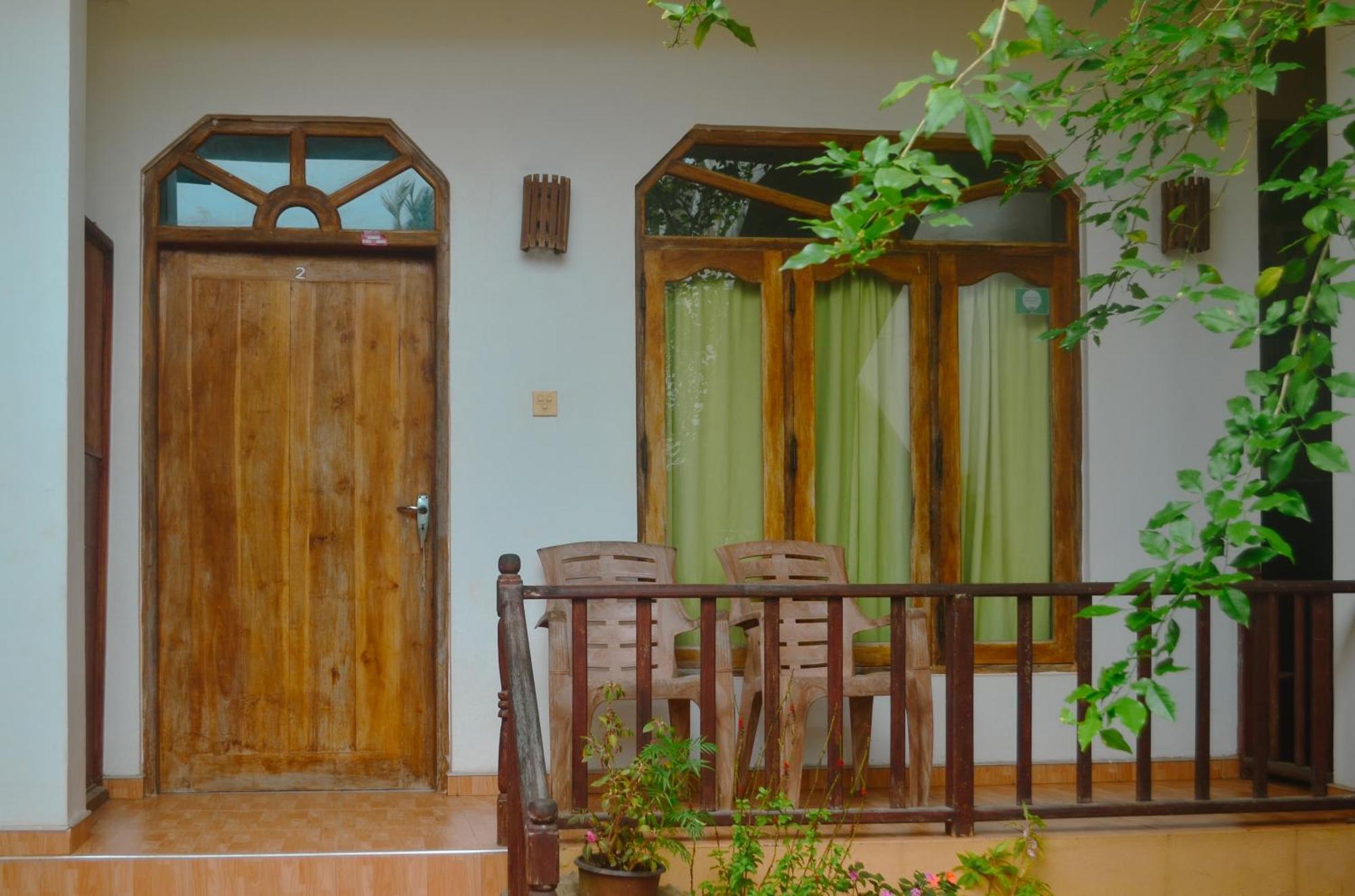 Glow Accommadation Tangalle Extérieur photo