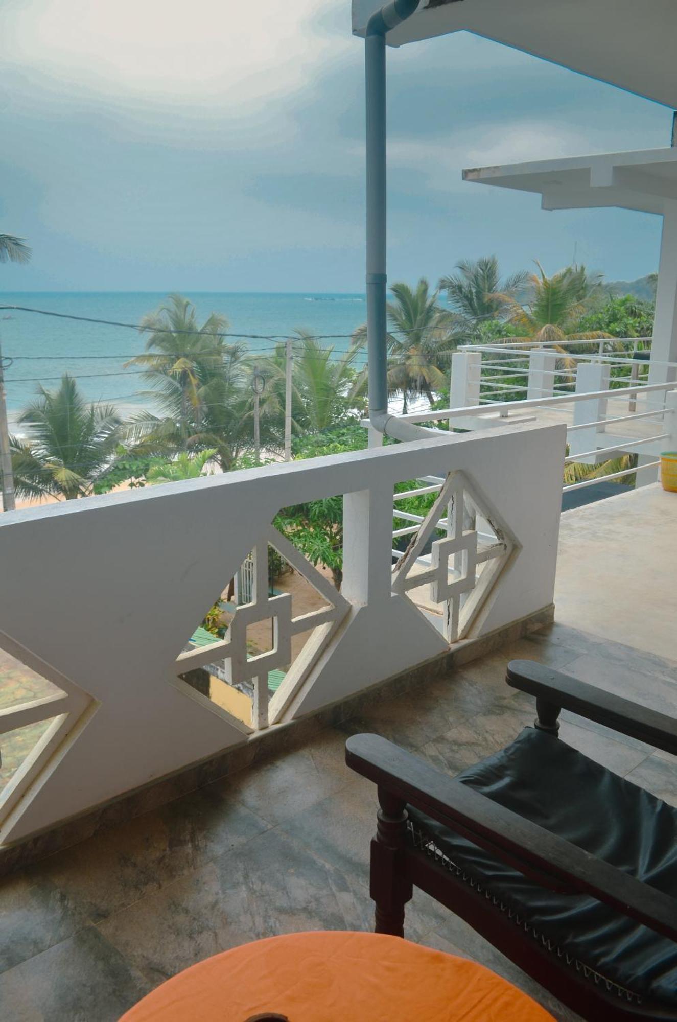 Glow Accommadation Tangalle Extérieur photo