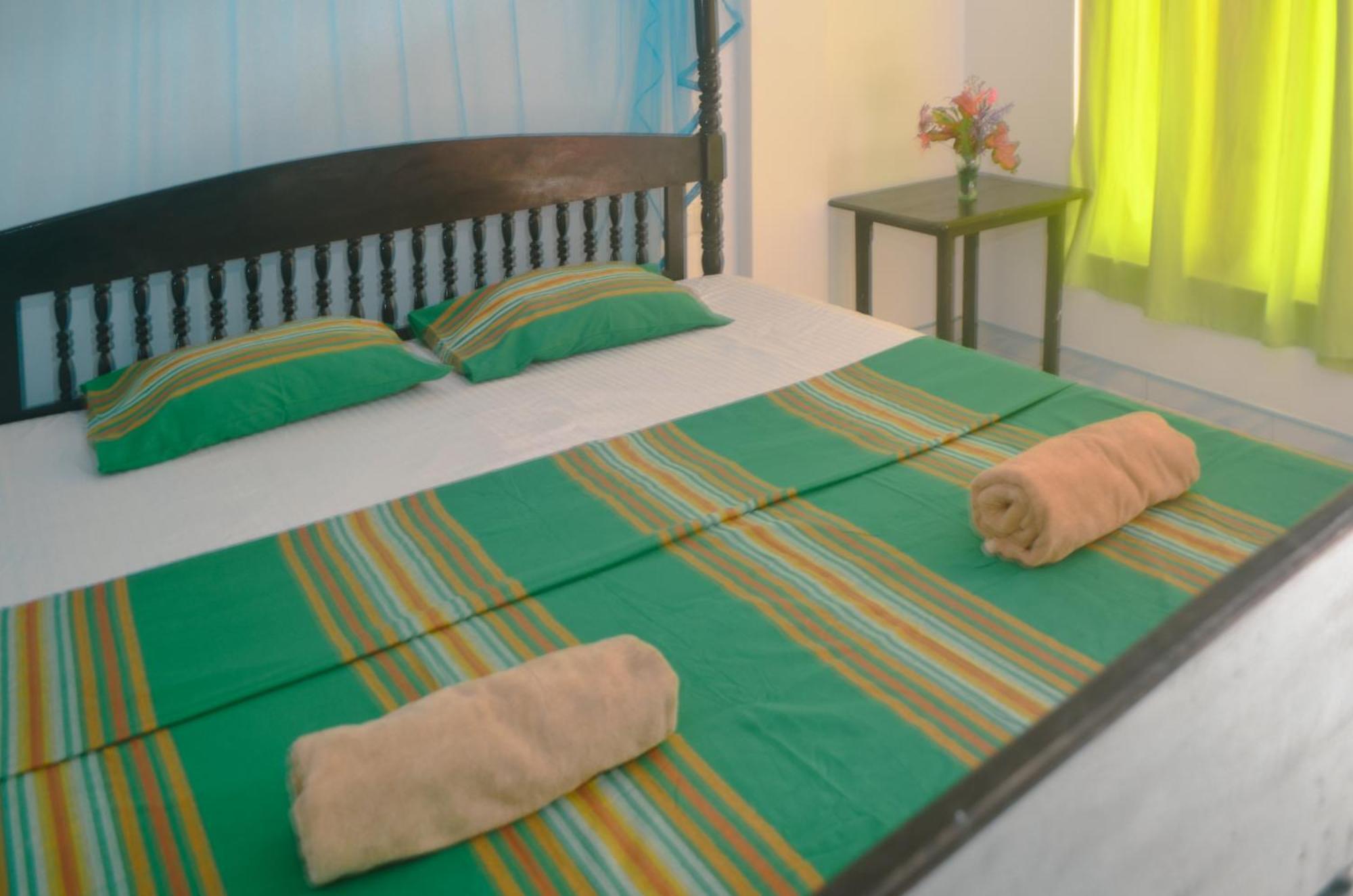 Glow Accommadation Tangalle Extérieur photo