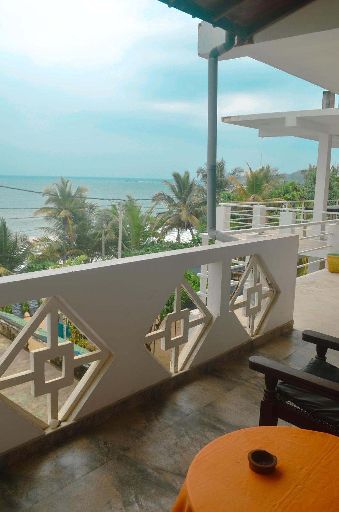 Glow Accommadation Tangalle Extérieur photo